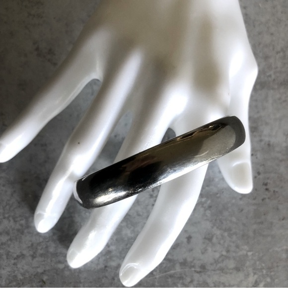 EDFORCE Silver Stainless Steel Hinged Bangle - Picture 7 of 11